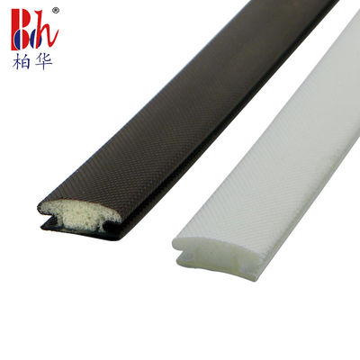 Mousse d'unité centrale glissant des bandes de joints de porte de garde-robe anti-collision avec la largeur basse de 13mm