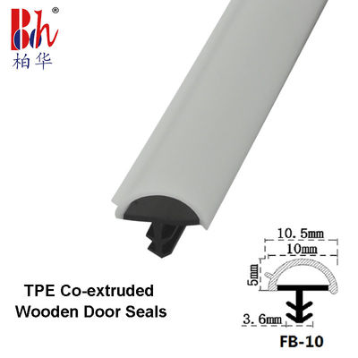 Bandes d'étanchéité en caoutchouc co-extrudées en forme de D bande d'étanchéité de porte en bois coupe-froid couleur blanche