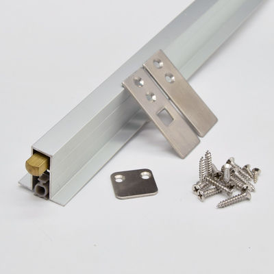 Réglage du feu Automatic Drop Down Door Seals de fond cachés avec bord latéral 800 mm