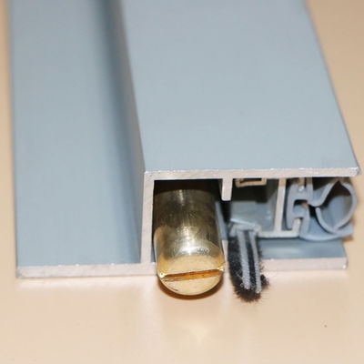 Étanchéité à la surface Efficace étanchéité automatique à la chute avec réglage de rétraction