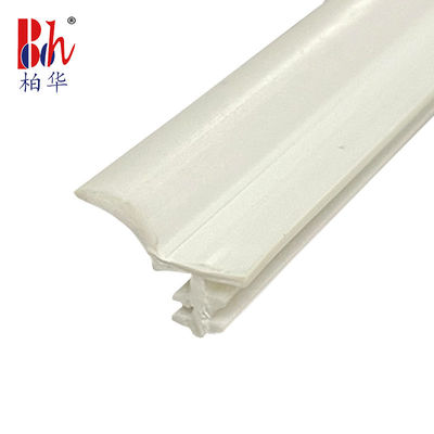 Joints étanches de calfeutrer de PVC d'ODM pour le conseil de bordage en bois 9.7*9.5mm