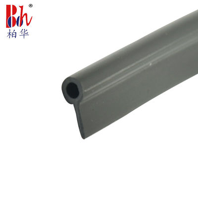 Bande en caoutchouc de PVC de diamètre de la personnalisation 3.5mm autour de forme de tube avec des ailerons