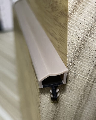 Porte à lamelles en bois de joint de porte de résilience élevée Weatherstripings Gray Oak Color 10*6mm